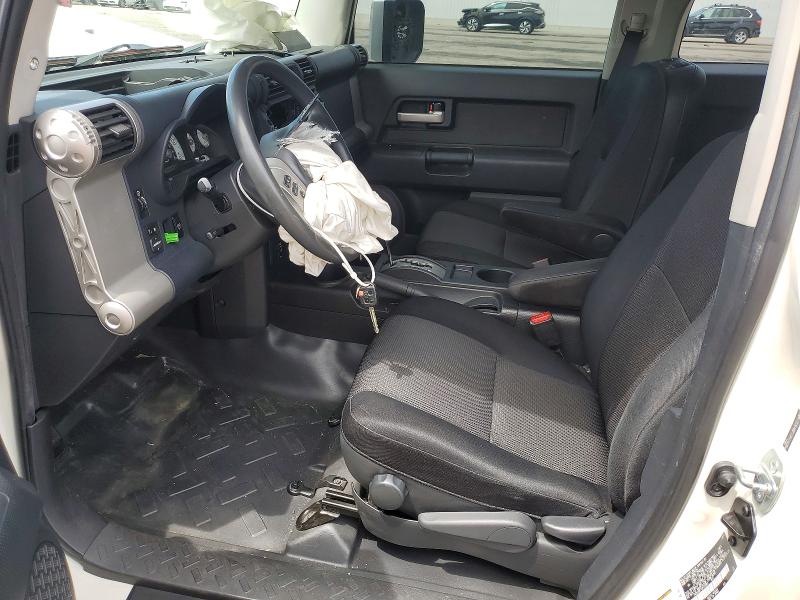 Photo 7 from auction – 2012 TOYOTA FJ CRUISER with VIN JTEBU4BF1CK124384