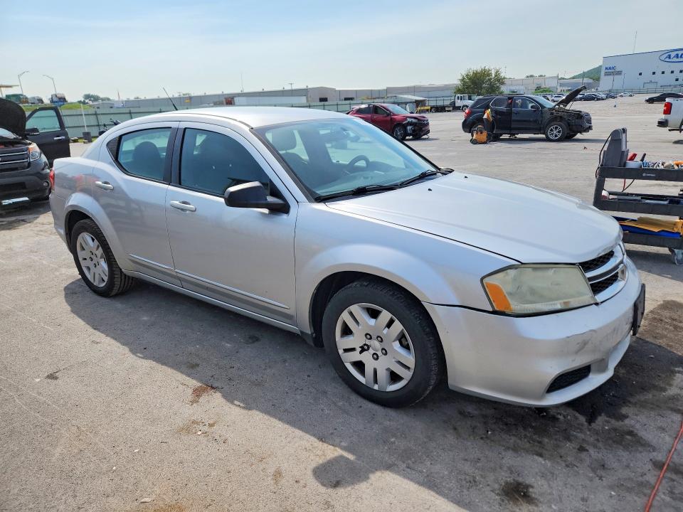 Photo 4 from auction – 2011 DODGE AVENGER with VIN 1B3BD4FG7BN540557