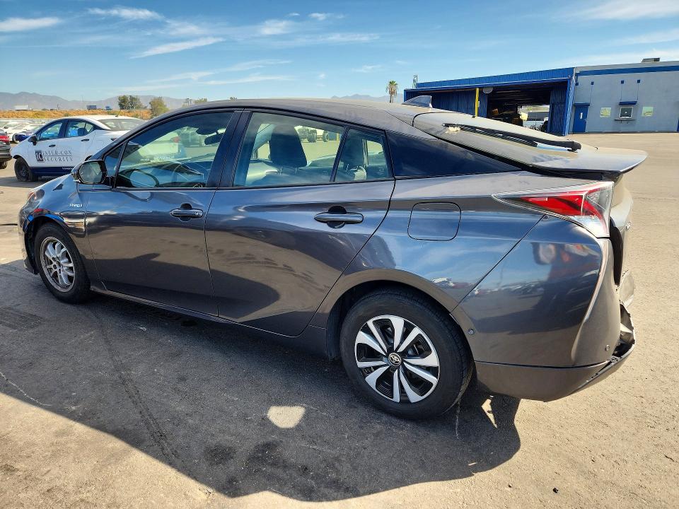 Photo 2 from auction – 2017 TOYOTA PRIUS with VIN JTDKARFU0H3544870