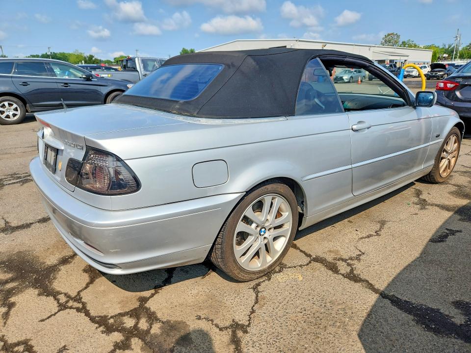 Photo 3 from auction – 2001 BMW 330 with VIN WBABS53471JU88192