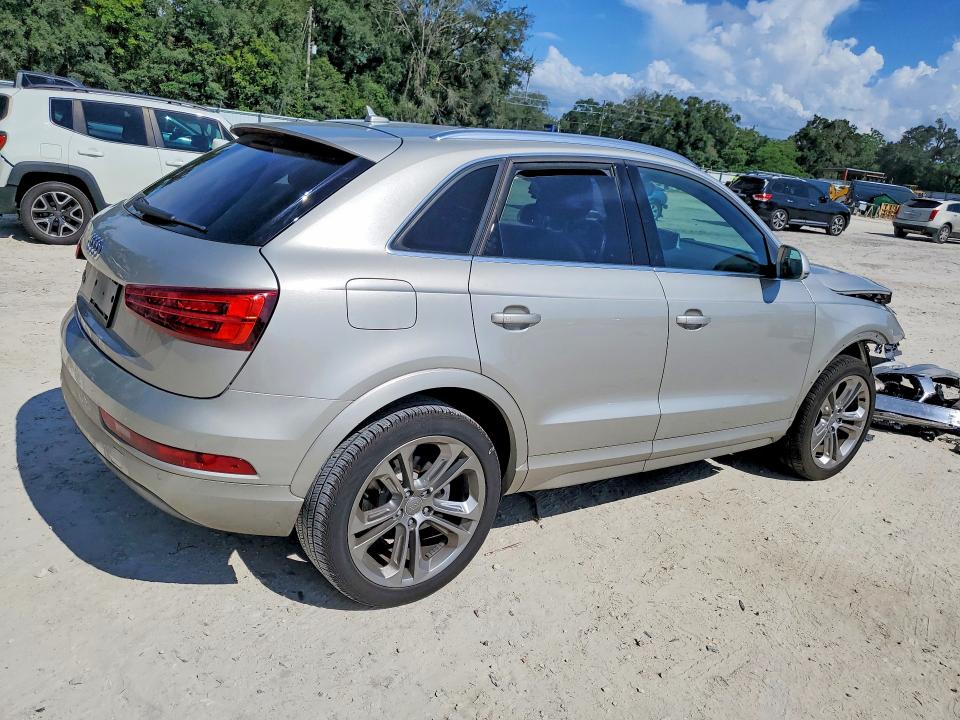 Фото 3 с аукциона – 2017 AUDI Q3 с VIN WA1HCCFS1HR010560