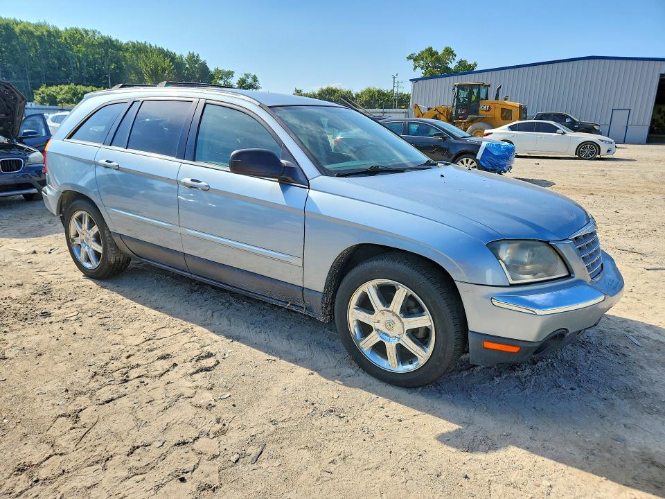 Photo 4 from auction – 2006 CHRYSLER PACIFICA with VIN 2A8GF68416R641107