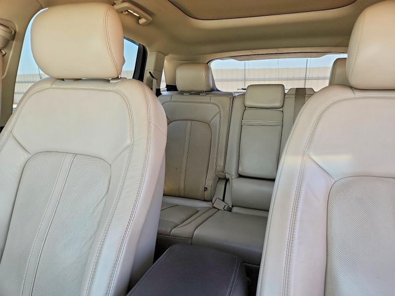 Photo 10 from auction – 2016 LINCOLN MKX with VIN 2LMTJ6LR5GBL53852