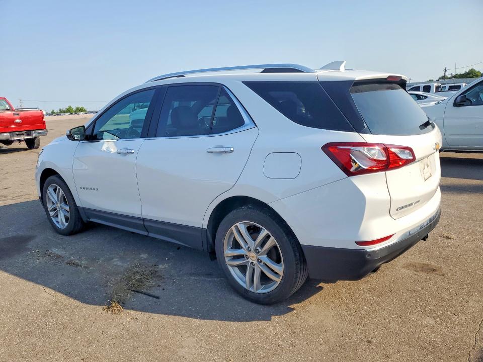 Photo 2 from auction – 2020 CHEVROLET EQUINOX with VIN 2GNAXYEX7L6221120