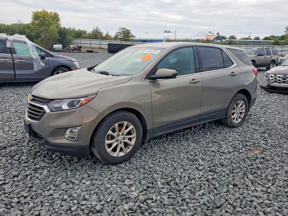 CHEVROLET EQUINOX 2018 with VIN 3GNAXJEV2JS592836 - Photo from auction