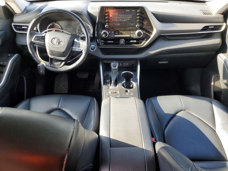 Photo 8 from auction – 2022 TOYOTA HIGHLANDER with VIN 5TDHZRBH1NS217173