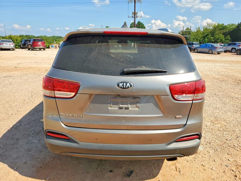 Photo 6 from auction – 2016 KIA SORENTO with VIN 5XYPG4A3XGG167917