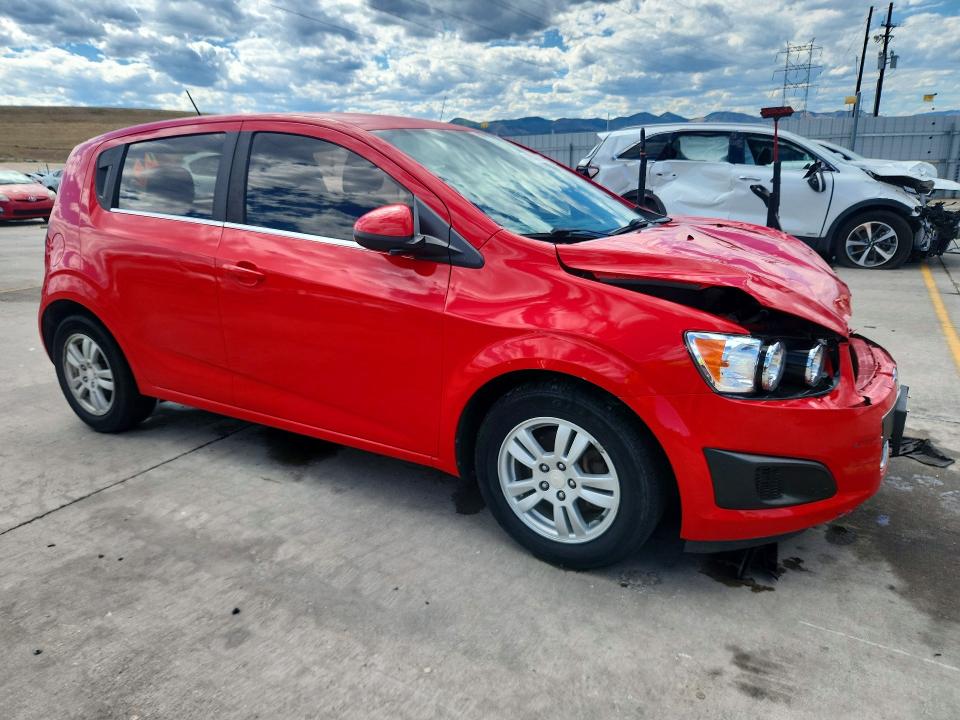 Photo 4 from auction – 2015 CHEVROLET SONIC with VIN 1G1JC6SG7F4198546