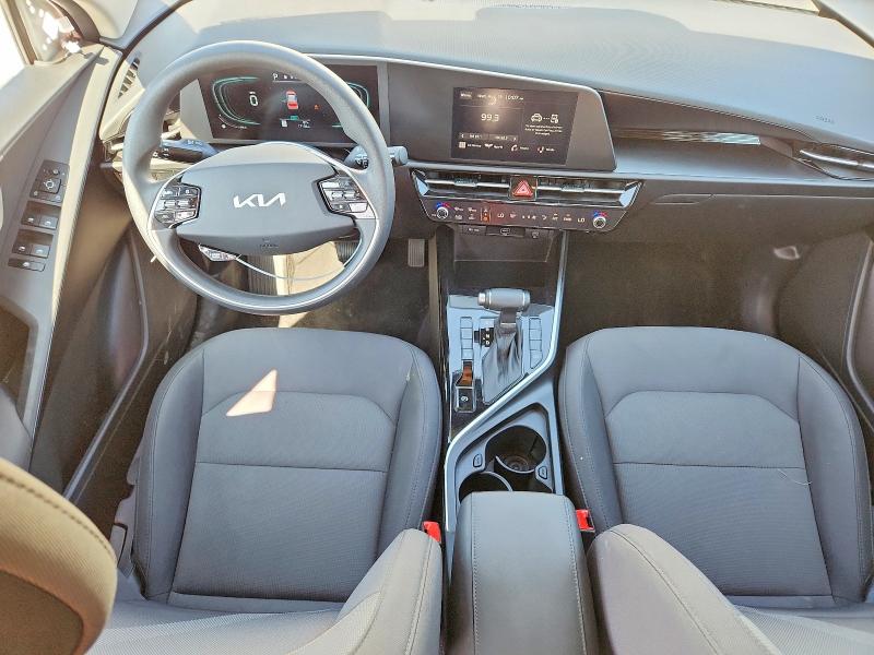 Photo 8 from auction – 2026 KIA NIRO with VIN KNDCP3LE3T5319353