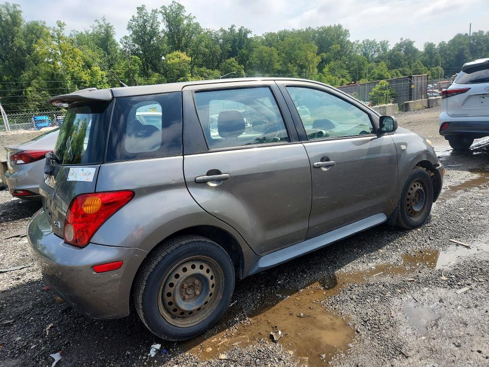 Photo 3 from auction – 2005 SCION XA with VIN JTKKT624250117341