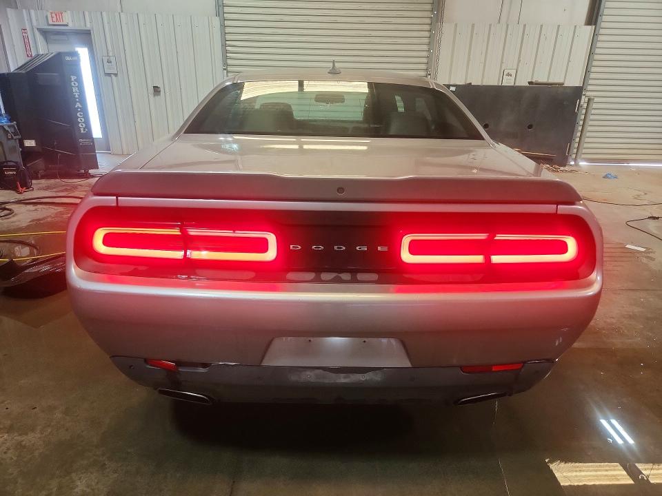 Photo 6 from auction – 2017 DODGE CHALLENGER with VIN 2C3CDZGG6HH641092