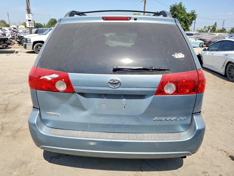 Photo 6 from auction – 2006 TOYOTA SIENNA with VIN 5TDZA22C66S524413