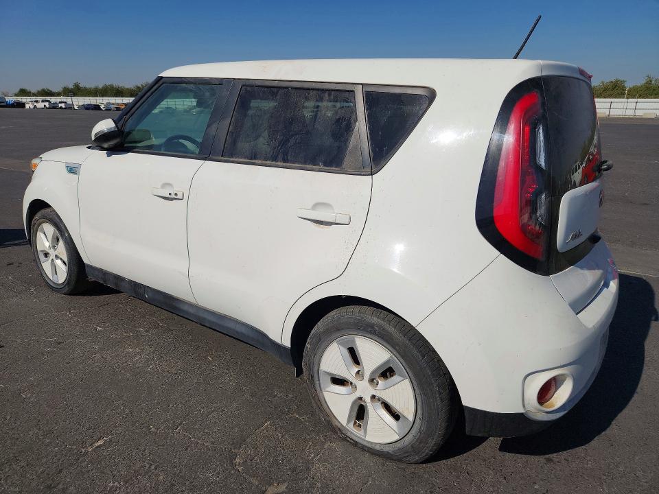 Zdjęcie 2 z aukcji – 2015 KIA SOUL EV z VIN KNDJP3AE4F7002040