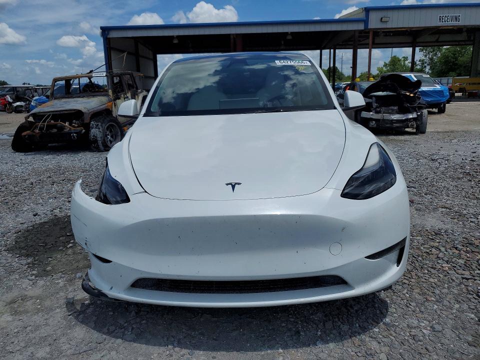 Photo 5 from auction – 2024 TESLA MODEL Y with VIN 7SAYGDEE8RA240261