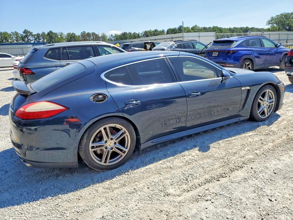 Photo 3 from auction – 2012 PORSCHE PANAMERA with VIN WP0AB2A71CL060216