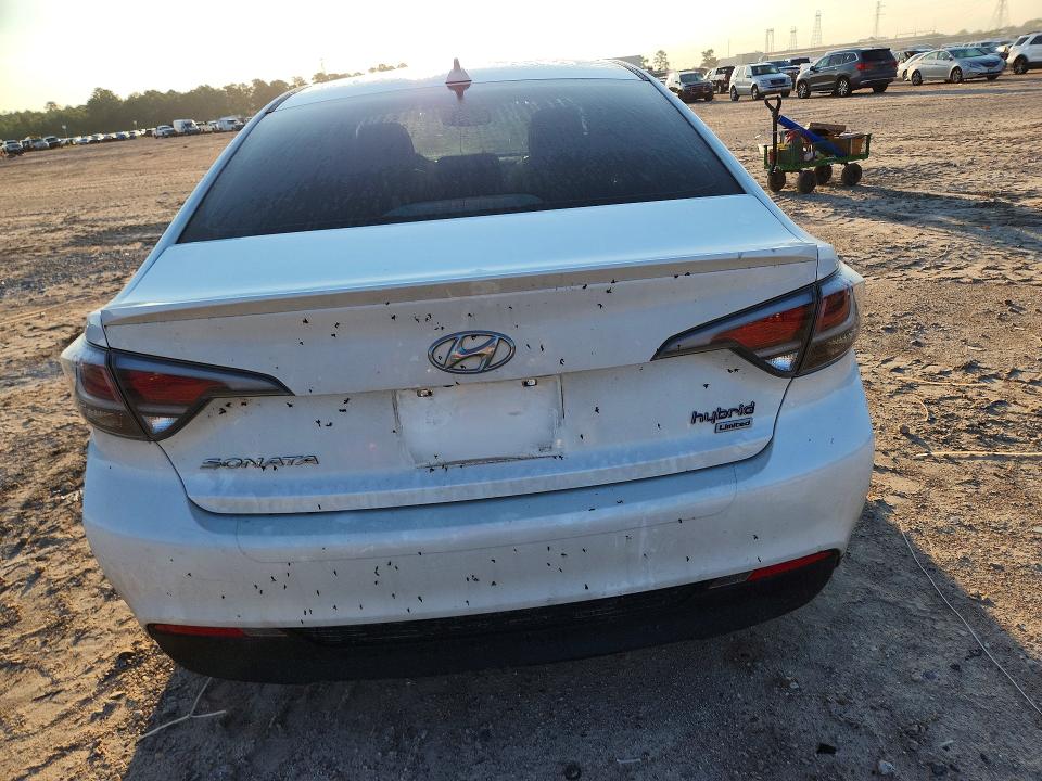 Photo 6 from auction – 2017 HYUNDAI SONATA HYBRID with VIN KMHE34L13HA046741