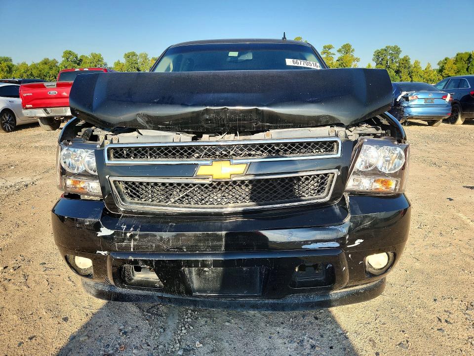 Photo 5 from auction – 2009 CHEVROLET TAHOE 1500 with VIN 1GNFC23009R153826