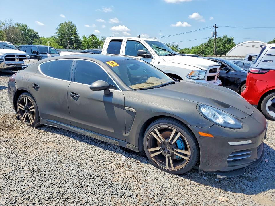 Photo 4 from auction – 2014 PORSCHE PANAMERA with VIN WP0AB2A71EL055973