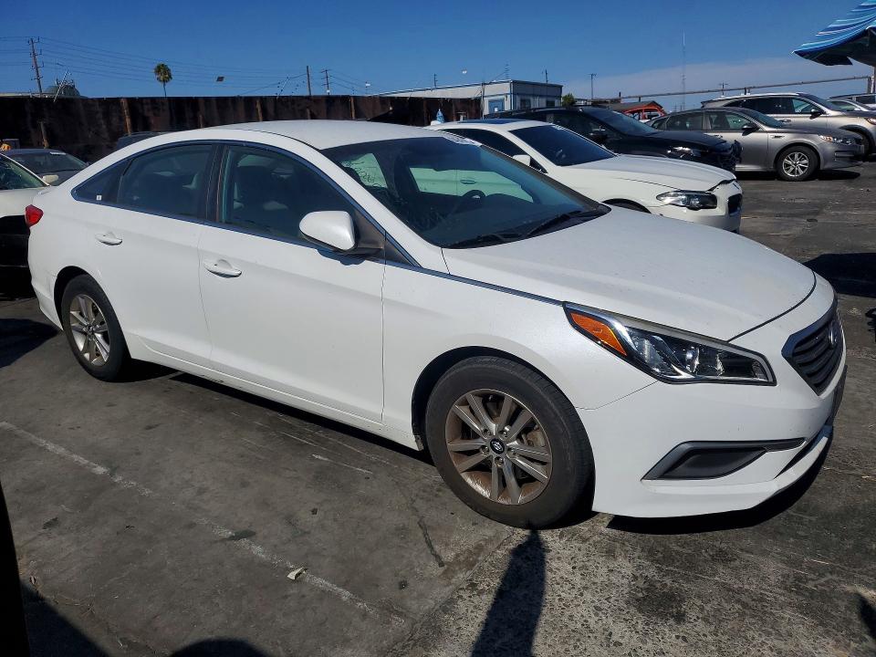 Photo 4 from auction – 2016 HYUNDAI SONATA with VIN 5NPE24AF3GH397517