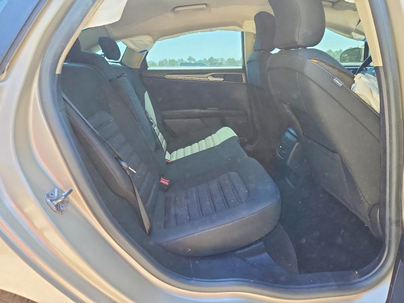 Photo 10 from auction – 2017 FORD FUSION with VIN 3FA6P0LU4HR385794