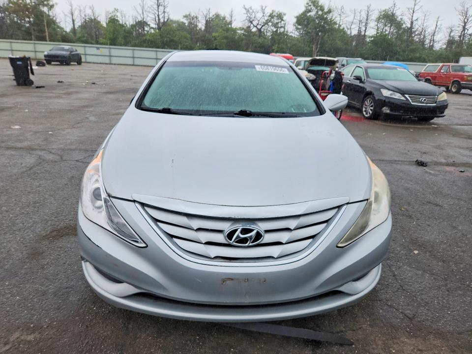 Photo 5 from auction – 2012 HYUNDAI SONATA with VIN 5NPEB4AC1CH381400