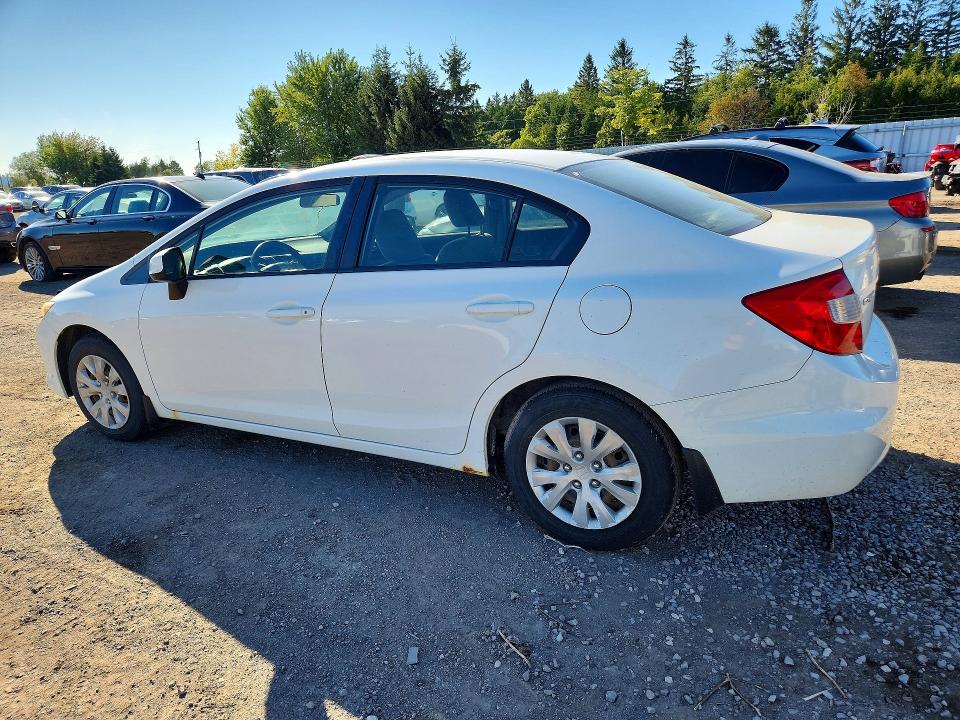 Photo 2 from auction – 2012 HONDA CIVIC with VIN 2HGFB2E47CH057163