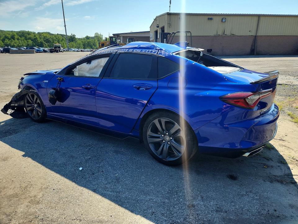 Photo 2 from auction – 2022 ACURA TLX with VIN 19UUB6F50NA002769