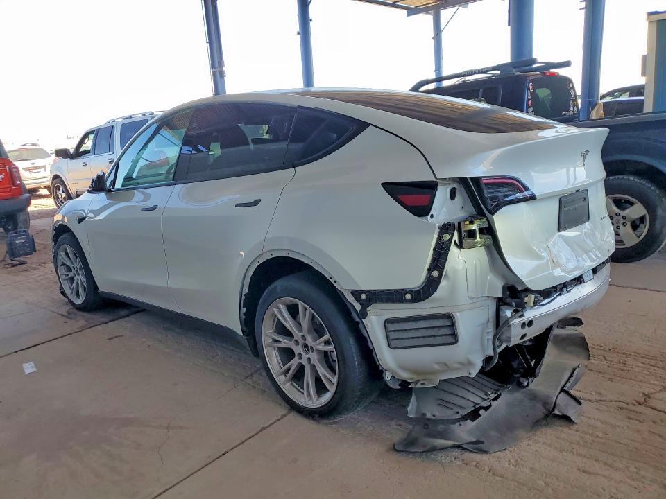 Photo 2 from auction – 2023 TESLA MODEL Y with VIN 7SAYGDEE0PA104008