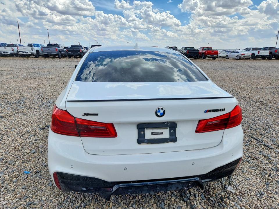 Photo 6 from auction – 2018 BMW M550XI with VIN WBAJB9C54JB035377