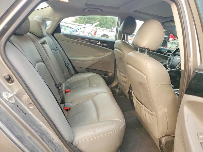 Photo 10 from auction – 2013 HYUNDAI SONATA with VIN 5NPEC4AC0DH581702