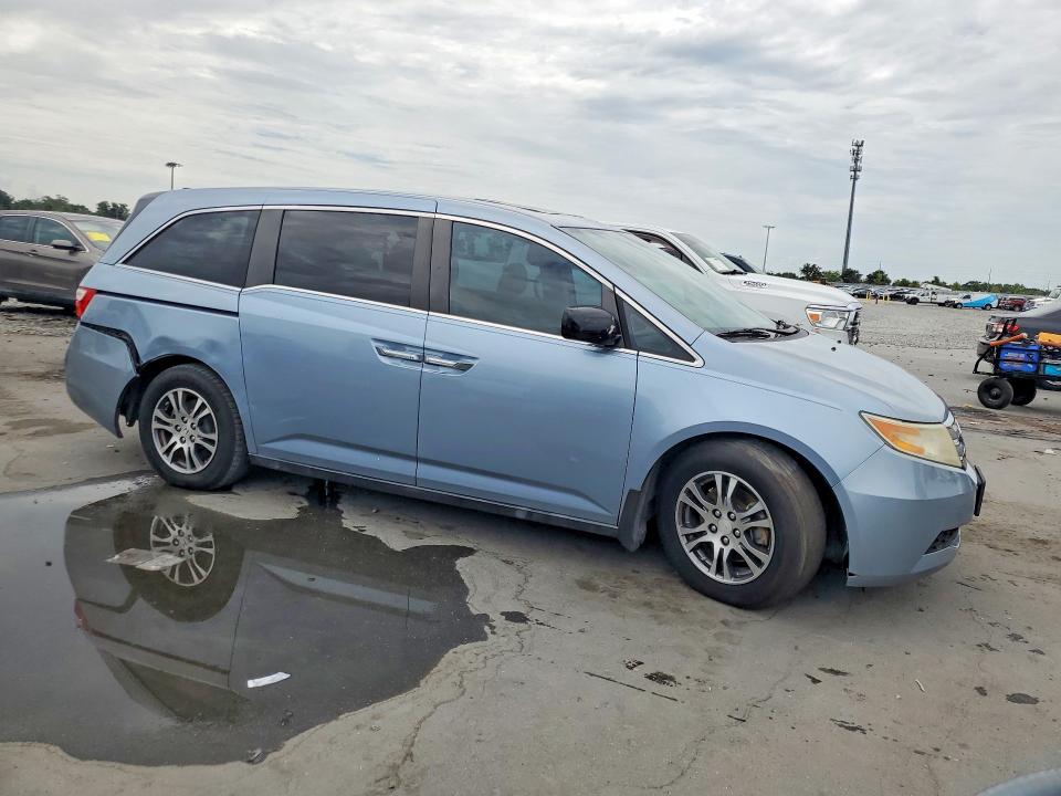 Photo 4 from auction – 2012 HONDA ODYSSEY with VIN 5FNRL5H69CB095121