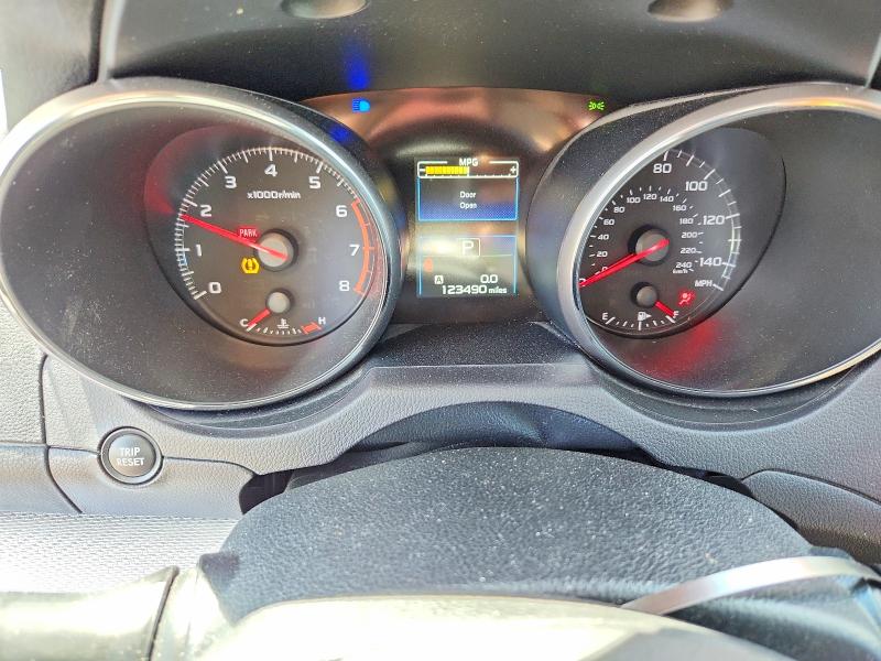 Photo 9 from auction – 2017 SUBARU LEGACY with VIN 4S3BNAA60H3060535