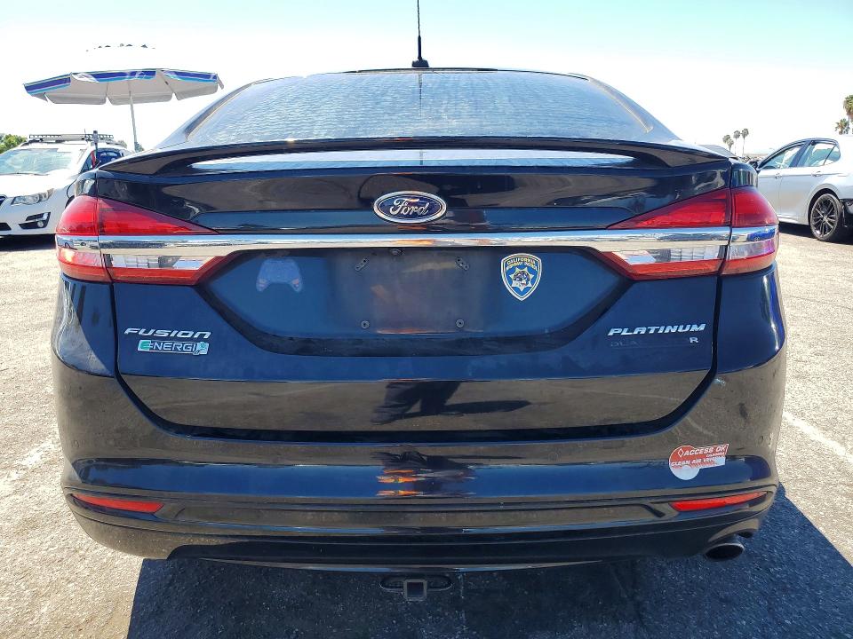 Photo 6 from auction – 2018 FORD FUSION with VIN 3FA6P0SU2JR110416