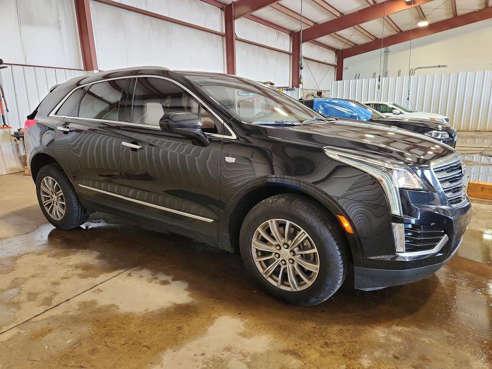 Photo 4 from auction – 2017 CADILLAC XT5 with VIN 1GYKNDRS0HZ295480