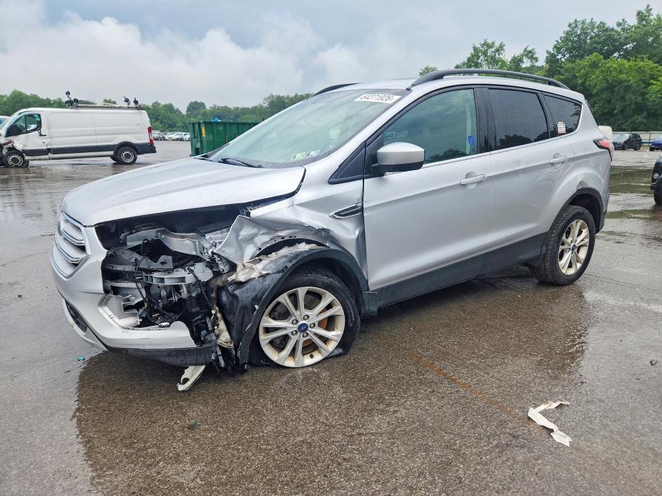 FORD ESCAPE 2018 مع رقم تعريف المركبة 1FMCU9HD4JUD01681 - صورة من المزاد