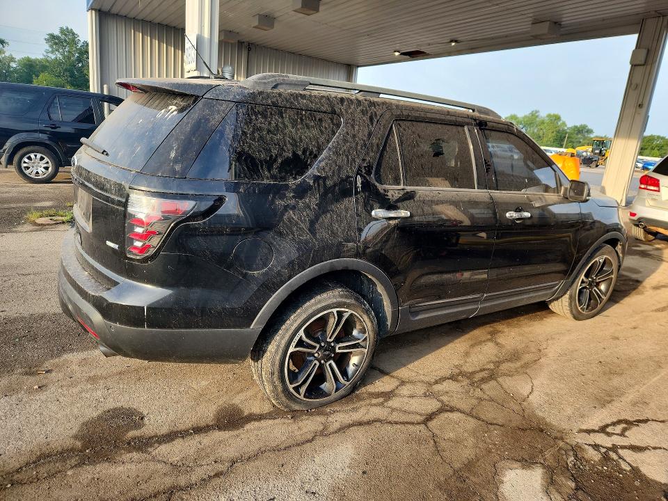 Photo 3 from auction – 2013 FORD EXPLORER with VIN 1FM5K8GT0DGB29444