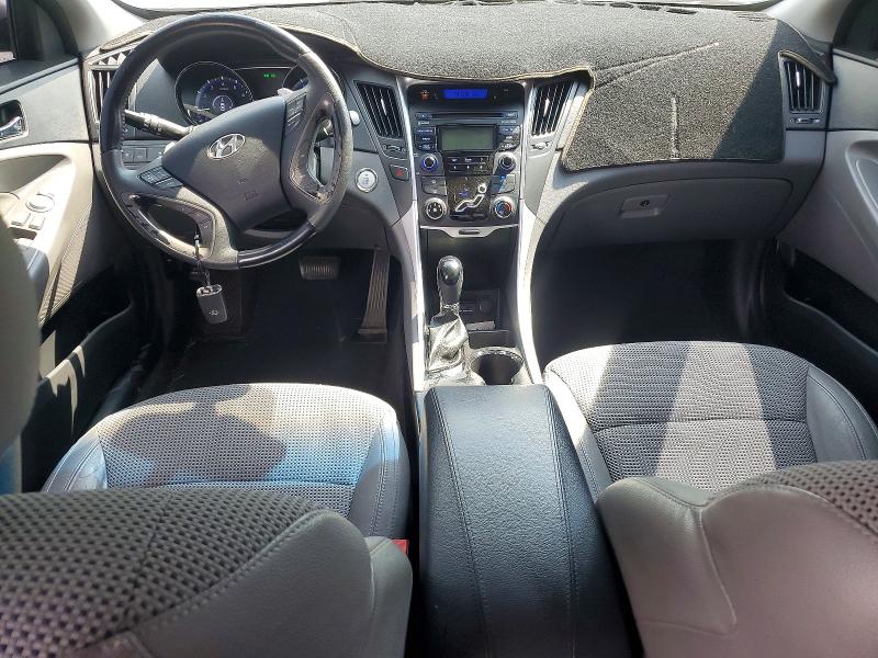Photo 8 from auction – 2013 HYUNDAI SONATA with VIN 5NPEC4AC3DH550332
