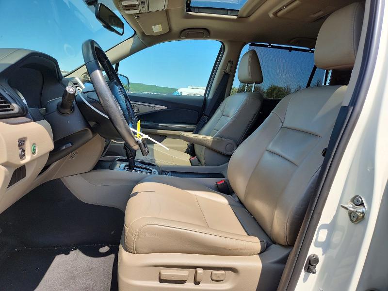 Фото 7 с аукциона – 2017 HONDA PILOT с VIN 5FNYF6H81HB096250