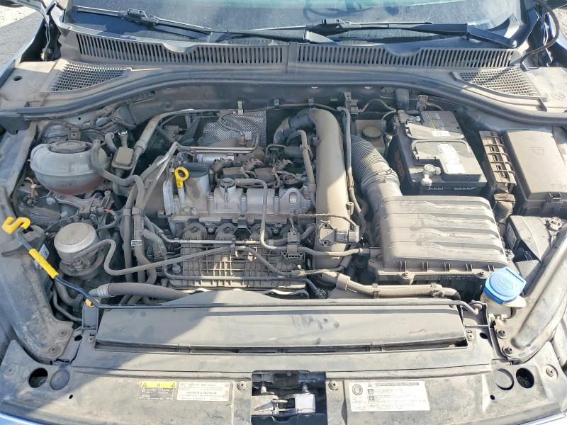 Photo 11 from auction – 2019 VOLKSWAGEN JETTA with VIN 3VWCB7BU2KM145330