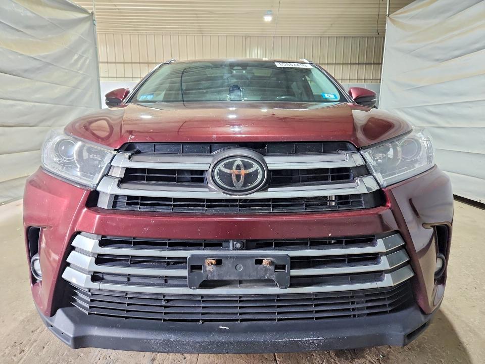 Photo 5 from auction – 2019 TOYOTA HIGHLANDER with VIN 5TDDZRFH4KS941475