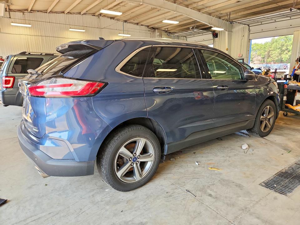 Photo 3 from auction – 2019 FORD EDGE with VIN 2FMPK4K90KBB88091