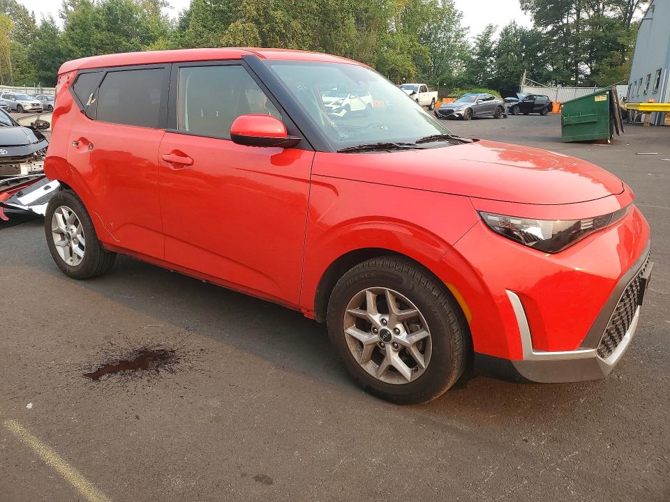 Снимка 4 от търг – 2024 KIA SOUL с VIN KNDJ23AU8R7235414