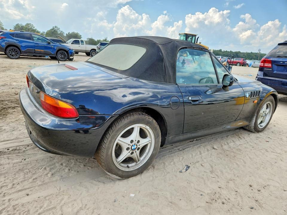 Photo 3 from auction – 1997 BMW Z3 with VIN 4USCH7325VLE05060