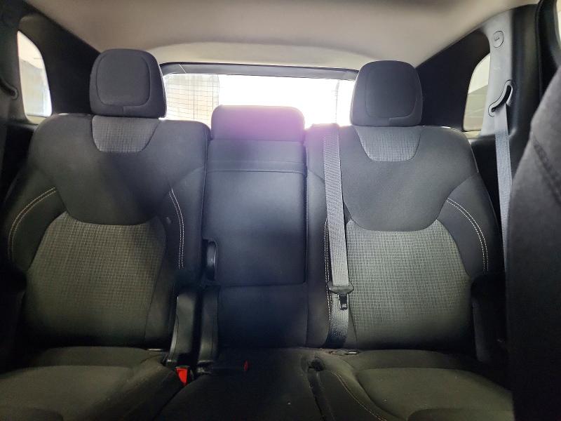 Photo 10 from auction – 2015 JEEP CHEROKEE with VIN 1C4PJMCS5FW792393