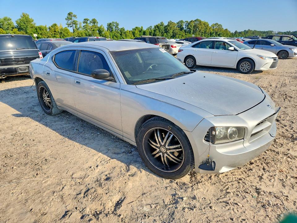 Photo 4 from auction – 2008 DODGE CHARGER with VIN 2B3LA43R88H209619