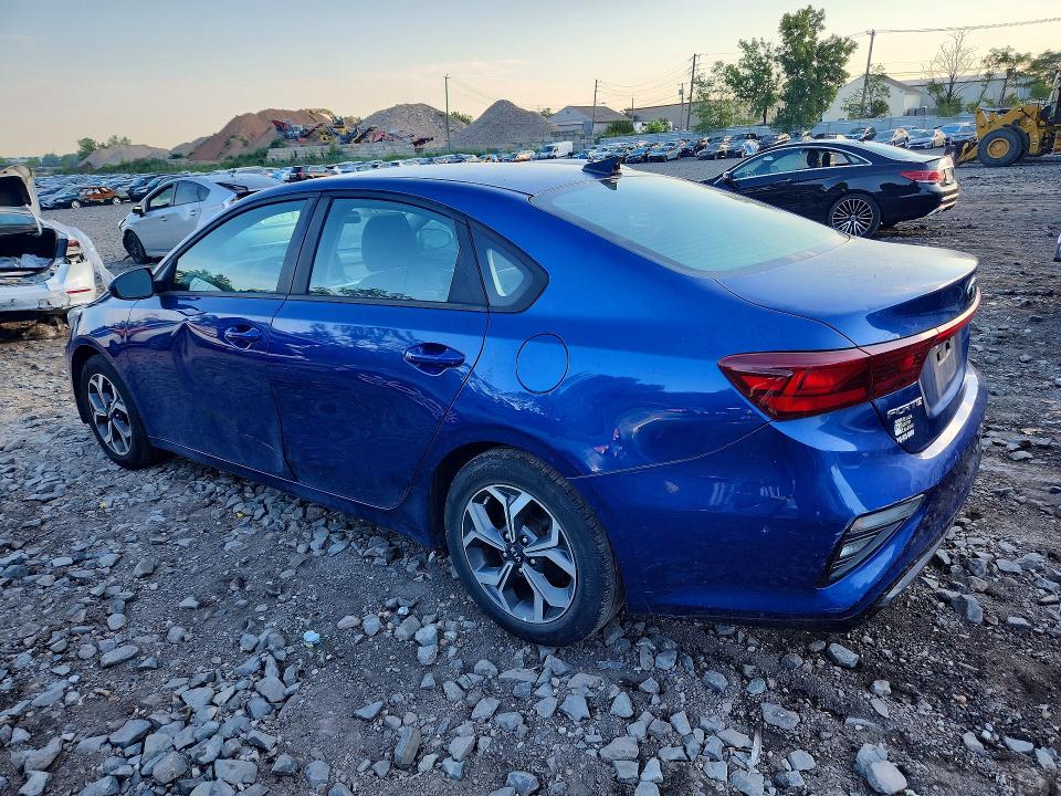 Photo 2 from auction – 2019 KIA FORTE with VIN 3KPF24AD8KE073883