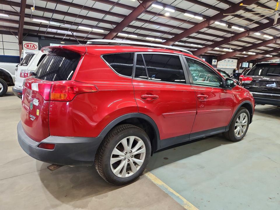 Foto 3 de la subasta – 2014 TOYOTA RAV4 con VIN 2T3DFREV7EW171596