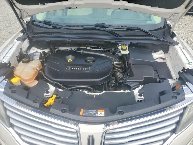 Photo 12 from auction – 2015 LINCOLN MKC with VIN 5LMTJ2AH6FUJ03671