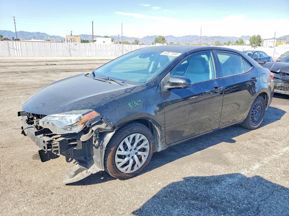 TOYOTA COROLLA 2018 with VIN 2T1BURHE4JC029915 - Photo from auction