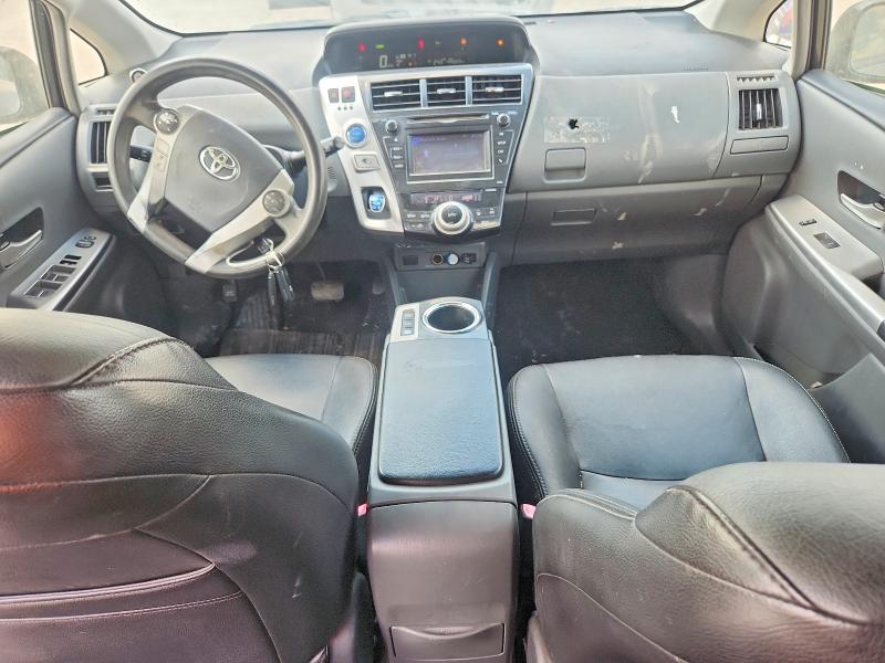Photo 8 from auction – 2013 TOYOTA PRIUS V with VIN JTDZN3EU0D3272381